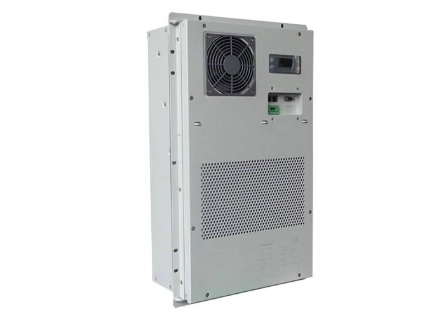 <a href=http://radiolumierefm.com/news_article?news_id=38>北京機(jī)房專用空調(diào)</a>